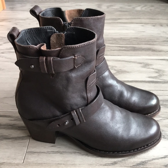 Rag & Bone handmade ankle boots size 38, US7.5 - Picture 2 of 10